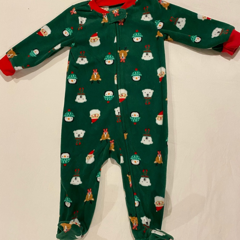 NWOT Carter’s Christmas Pajamas Size 9M